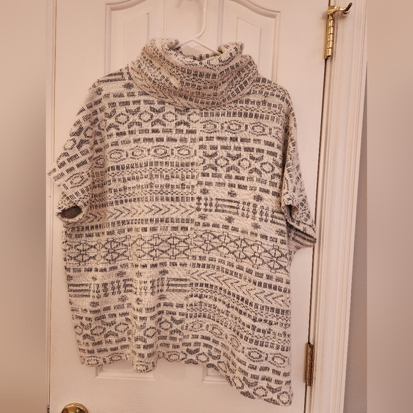 Jack by BB Dakota Sweater Size S - Picture 2 of 4